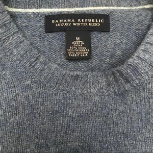 Banana Republic luxurywinterblend crewneck sweater